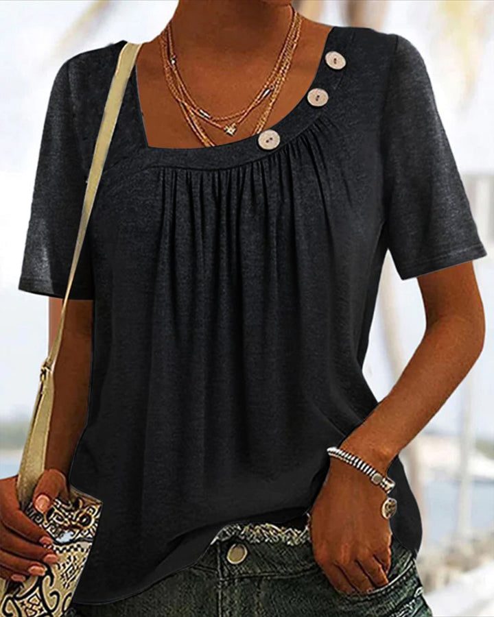Daya Comfortable Top With Short Sleeves