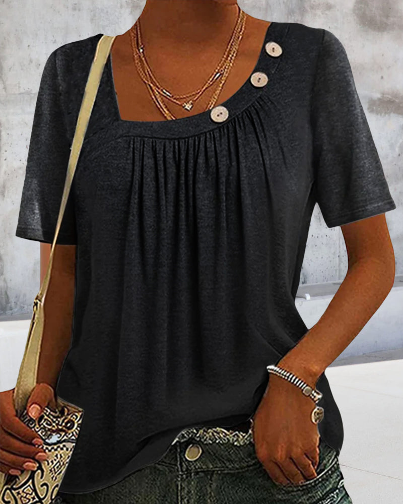 Daya Comfortable Top With Short Sleeves