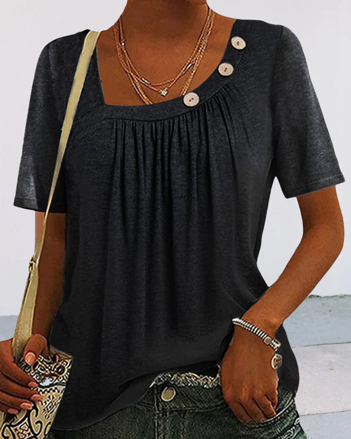 Daya Comfortable Top With Short Sleeves