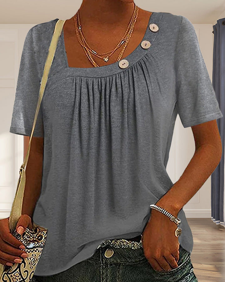 Daya Comfortable Top With Short Sleeves