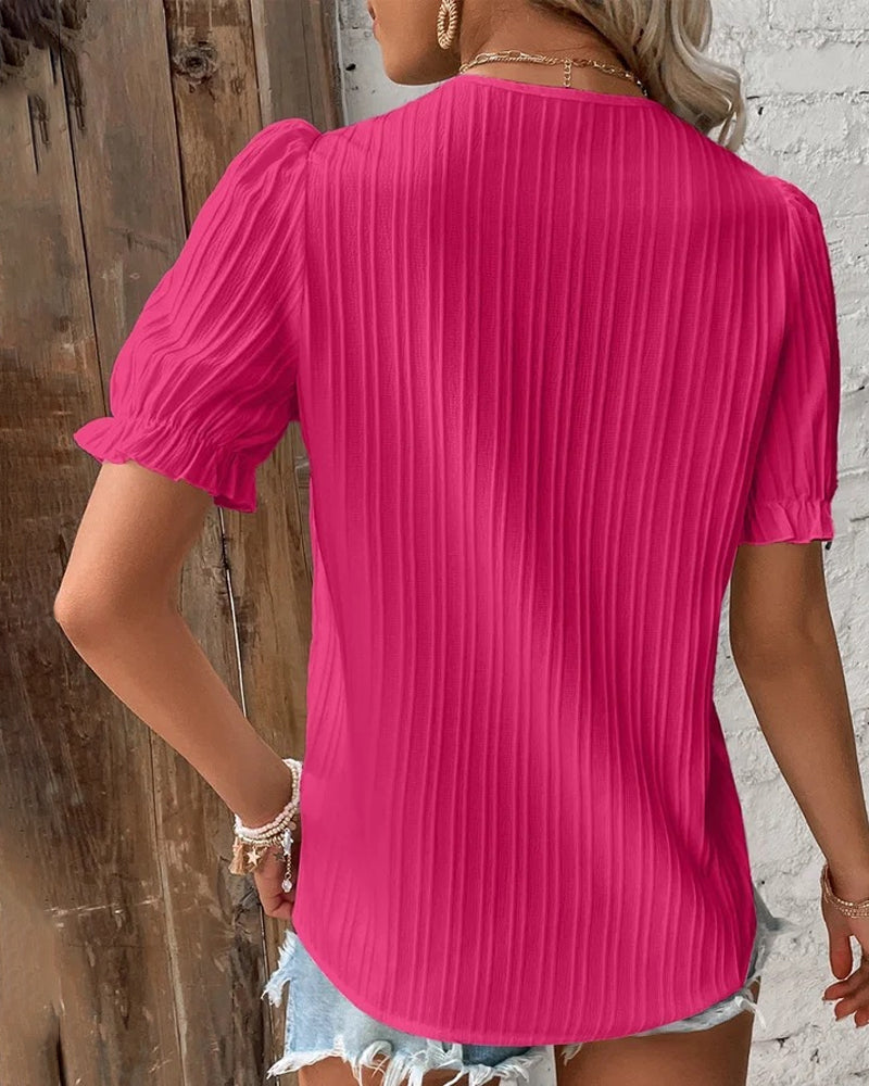 Huda Elegant V-Neck Lace Top