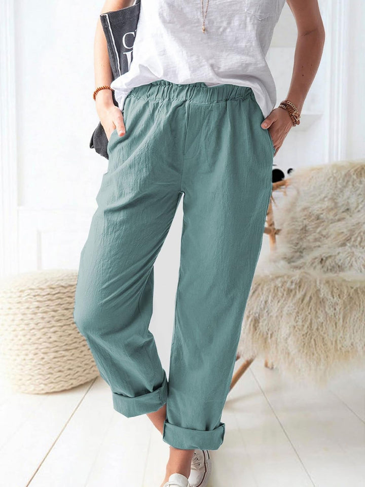 I Crista Effortless Style Pants