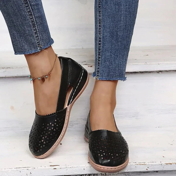 Delphine Orthopedic Women's Shoes