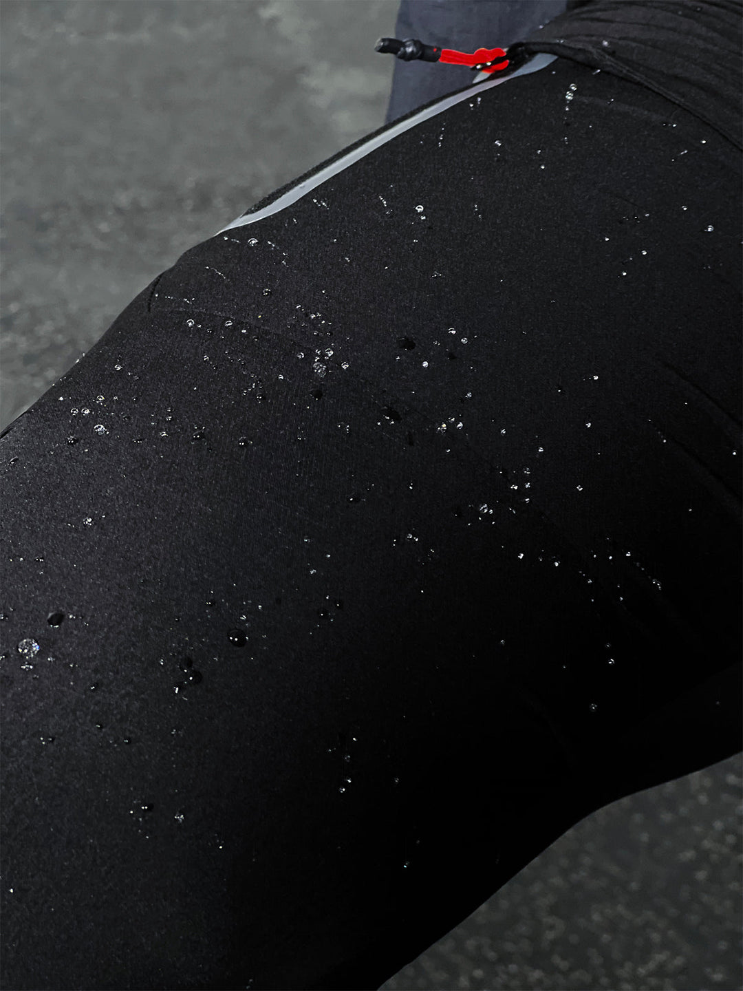 High-waisted ribbed cargo joggers