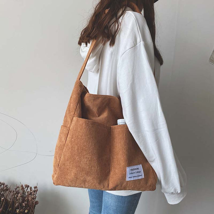 Yana Shoulder Bag