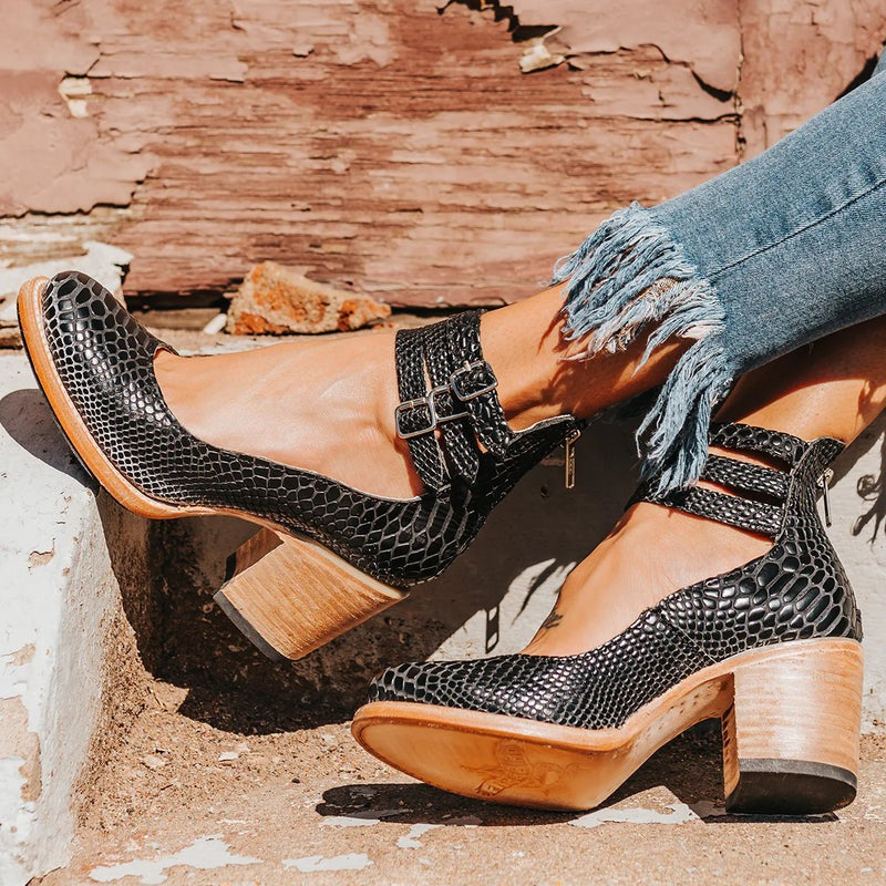 Sara Heel Pumps