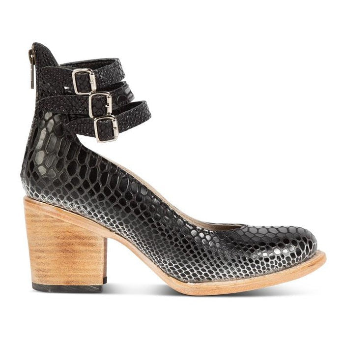 Sara Heel Pumps
