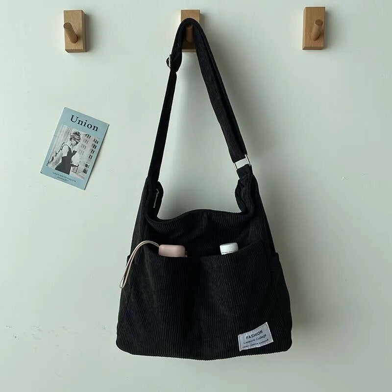 Yana Shoulder Bag