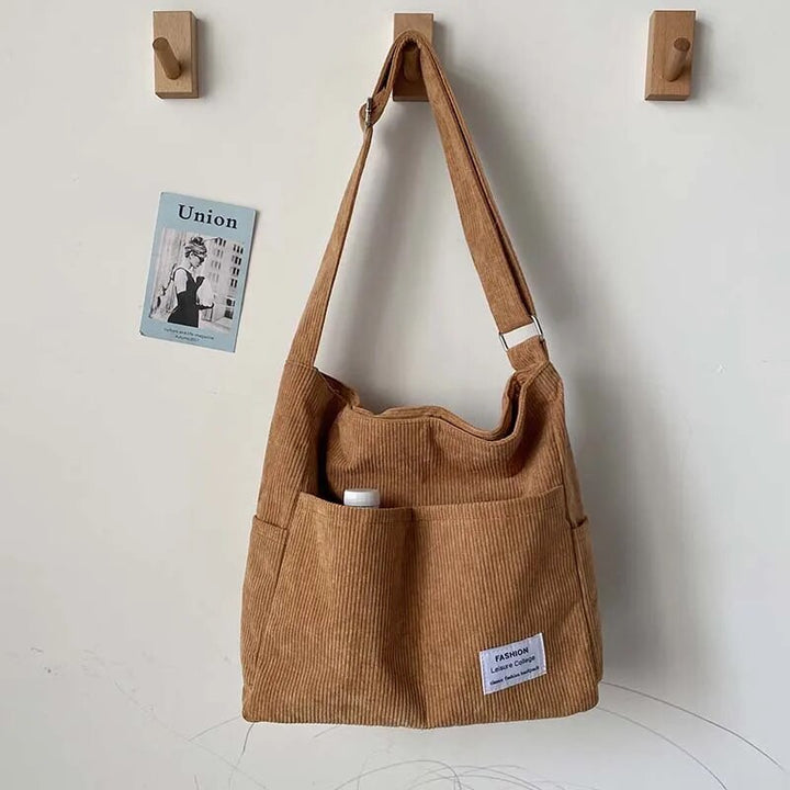 Yana Shoulder Bag