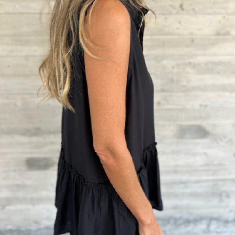 Aquila Ruffle Buttoned Top